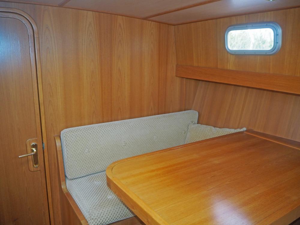 Fore ship, Accommodation